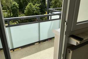 Smarter Wohnen:  große 2-Zimmer-Wohnung mit 2 Balkonen im Wasserviertel – Lippestr. 18, 47051 Altstadt, Duisburg – Vorschaubild 8
