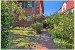 Wer Altbau mag, wird diese Villa lieben: Reformarchitektur, großer Garten Altbaudetails weitestgehen – Die vollständige Adresse der Immobilie erhältst du vom Anbieter., 13156 Niederschönhausen, Berlin – Vorschaubild 12