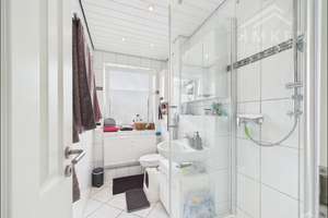 Endetage zum Verlieben – Helle 2,5 Zimmer mit Balkon im gepflegten Rotklinker. – Die vollständige Adresse der Immobilie erhältst du vom Anbieter., 20535 Hamm, Hamburg – Vorschaubild 9