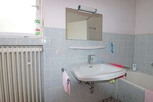 Einfamilienhaus in Bruchsal! – Die vollständige Adresse der Immobilie erhältst du vom Anbieter., 76646 Bruchsal – Vorschaubild 10