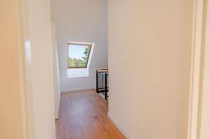 Moderne Maisonettewohnung mit Terrasse und TG-Stellplatz in begehrter Lage (provisionsfrei) – Südallee 99, 40493 Benrath, Düsseldorf – Vorschaubild 13