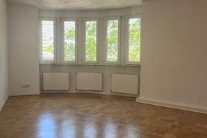 Charmante 3-Zimmer Dachgeschosswohnung – Fridtjof-Nansen-Str. 11, 45131 Rüttenscheid, Essen – Vorschaubild 2
