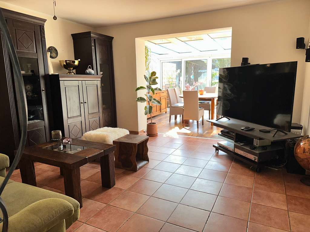 Immobilie in Bernau am Chiemsee - Trautes Heim mit viel Platz für die Familie - Bild 3