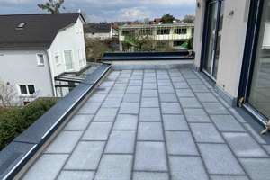 Penthouse-Feeling mit toller Dachterrasse
Neubau im 2. OG in Ingolstadt-Mailing
mit TG und Aufzug! – Brunellenstraße 8, 85055 Mailing, Ingolstadt – Vorschaubild 13