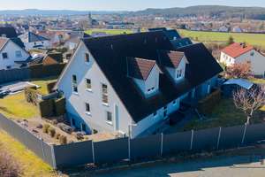 Bindlacher Bestlage mit einzigartigem Fernblick: Stilvoll modernisiertes 2001er EFH mit ELW & Pool! – Die vollständige Adresse der Immobilie erhältst du vom Anbieter., 95463 Bindlach – Vorschaubild 41
