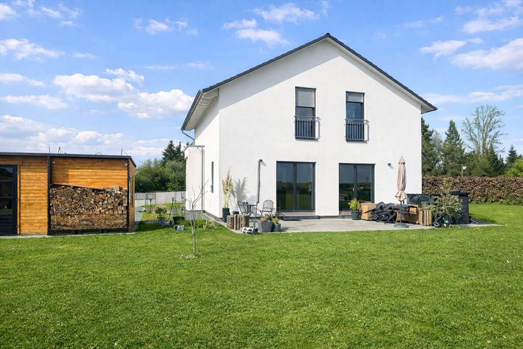 Immobilie in Nordwestuckermark - Exklusives Energieeffizienzhaus (KfW 55) – Neubau 2022 mit großzügigem Grundstück & Nebengelass - Bild 3