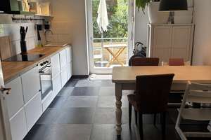 Großzügige 3‑Zimmer‑Altbauwohnung mit Balkon & Gartenmitnutzung in Karlsruhe‑Oststadt – Die vollständige Adresse der Immobilie erhältst du vom Anbieter., 76131 Oststadt, Karlsruhe – Vorschaubild 5
