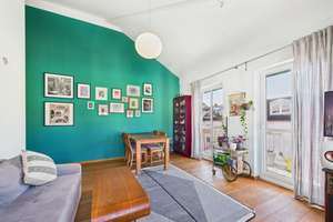 Von privat: Gepflegte 4-Zimmer Maisonette-Wohnung in München-Untermenzing