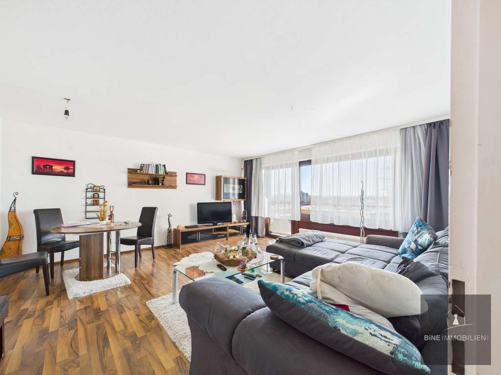 Immobilie in Asperg - Moderne 3-Zimmer-Wohnung mit Weitblick! - Bild 0