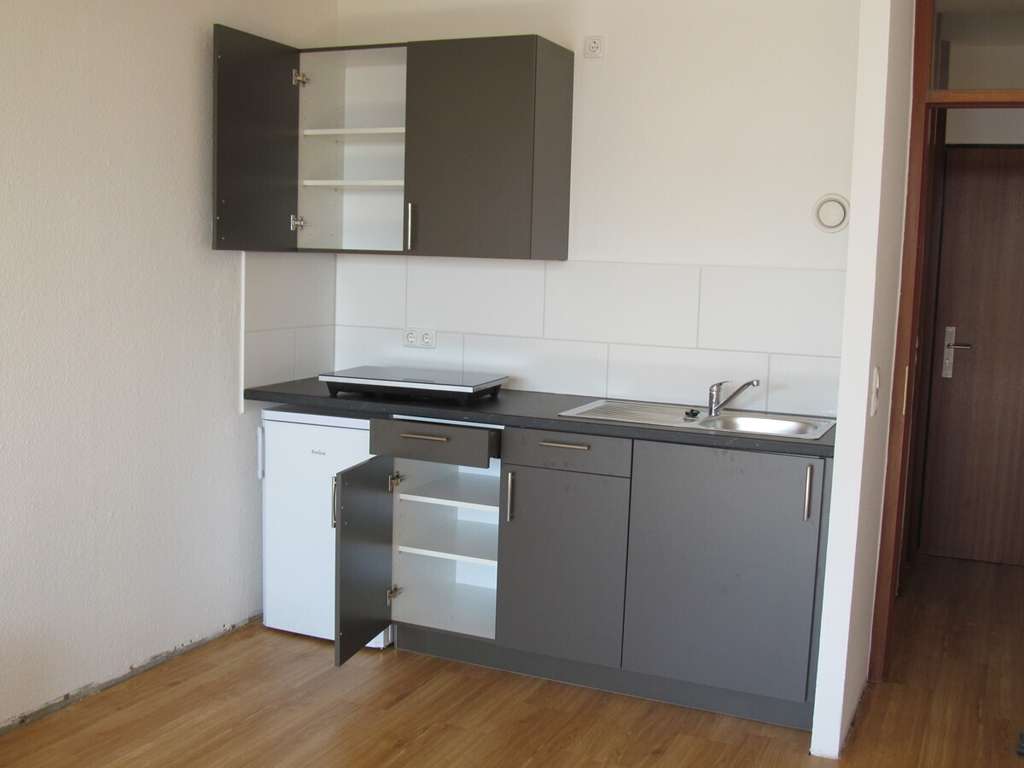 Immobilie in Marburg - !Provisionsfrei aus eigenem Bestand! 1 Zimmerwohnung mit Küchenzeile, Balkon, Badewanne, Stellplatz - Bild 4