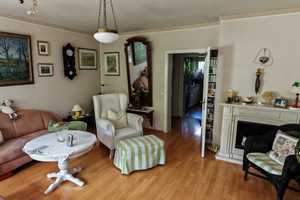 ** EIGENER GARTEN, WOHNEN IM AUKAMM & 1 ZIMMER APPARTEMENT IM DG ** – Wiesbaden – Vorschaubild 4