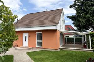 Seltene Mietgelegenheit: Hochwertig saniertes Einfamilienhaus in Büschdorf