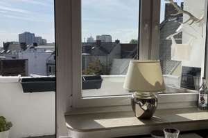 Zentral in Düsseldorf: 2-Zimmer-Wohnung mit Balkon – Kölner Straße 49, 40211 Stadtmitte, Düsseldorf – Vorschaubild 3