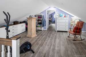 Großzügige Maisonette-Penthousewohnung mit viel Komfort – Die vollständige Adresse der Immobilie erhältst du vom Anbieter., 22529 Lokstedt, Hamburg – Vorschaubild 12