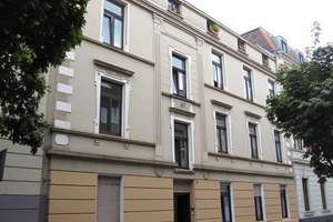 1 Zimmer DG Wohnung, im Herzen von Ehrenfeld, incl. Küche
