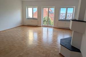Außergewöhnliche 6-Zimmer-Maisonette mit Kamin, Balkon & Dachterrasse im beliebten Seeburgviertel