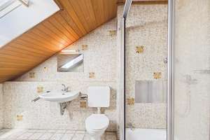 Großzügiges Reihenmittelhaus mit sonnigem Garten, IN-Nordost – Die vollständige Adresse der Immobilie erhältst du vom Anbieter., 85055 Nordost, Ingolstadt – Vorschaubild 18
