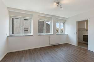 Property thumbnail 12