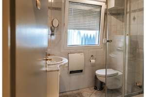 Doppelhaushälfte mit Potential, derzeit ein 3 Parteienhaus (Provisionsfrei) – Die vollständige Adresse der Immobilie erhältst du vom Anbieter., 64546 Mörfelden-Walldorf – Vorschaubild 9