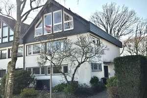 Modernisiertes EFH in Toplage mit Garten!