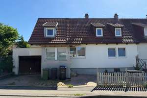 Idyllisches Wohnen in Herrenberg - Doppelhaushälfte mit viel Platz


 – Die vollständige Adresse der Immobilie erhältst du vom Anbieter., 71083 Herrenberg – Vorschaubild 2