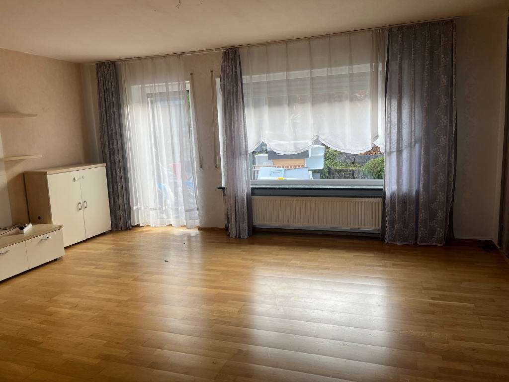 Immobilie in Hallenberg - / Komfortables Wohnen für die ganze Familie! - Bild 1