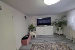 4-Zimmer-Haus mit Jacuzzi-Wellness & Terrasse – zentral in Neumarkt-St. Veit – Die vollständige Adresse der Immobilie erhältst du vom Anbieter., 84494 Neumarkt-Sankt Veit – Vorschaubild 4