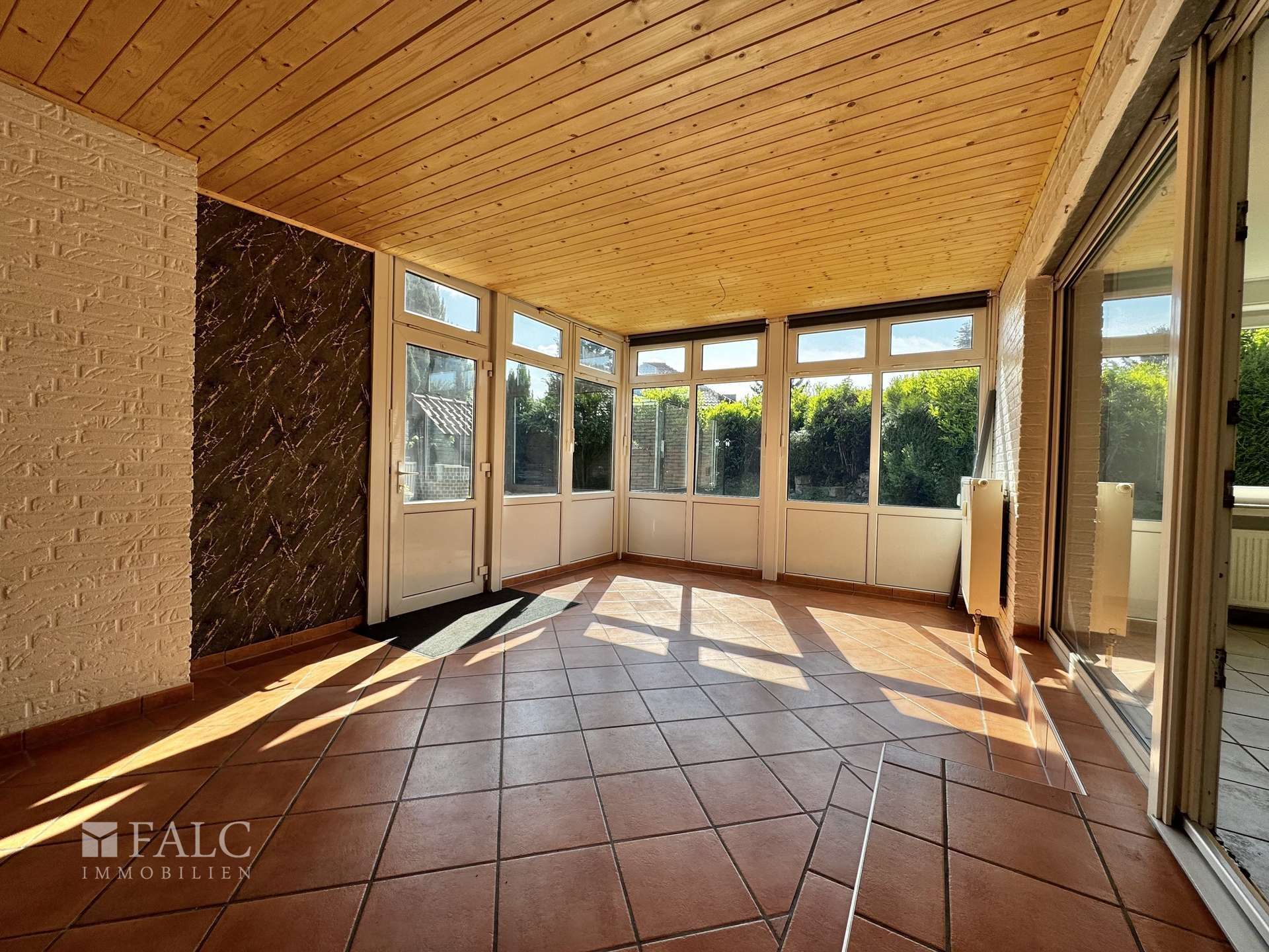 Immobilie in Coesfeld - Kapitalanleger aufgepasst! - Faktor 18,7! Lette Zweifamilienhaus - Bild 0