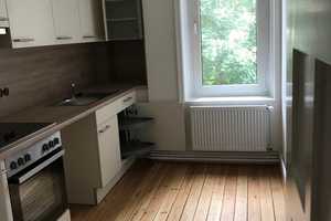 2,5-Zimmer-Wohnung mit Balkon – Kottwitzstraße 38, 23566 Lübeck – Vorschaubild 1