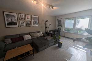 Helle, möblierte 3-Zimmer-Wohnung mit Balkon und Tiefgaragenstellplatz – Befristung 01.01.-30.06.202 – Jaspertstraße 5H, 60435 Preungesheim, Frankfurt am Main – Vorschaubild 2