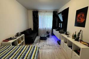 Property thumbnail 9