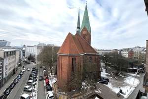 Gepflegte zwei Zimmer Wohnung im Schlossquartier frei! – Flämische Str. 1, 24103 Altstadt, Kiel – Vorschaubild 1