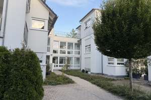 Moderne, sehr hochwertig ausgestattete 4,5 Zimmer-DG-Wohnung * EBK * großer Balkon * TG-Stellplatz – 71069 Sindelfingen – Vorschaubild 21