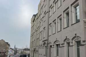 Kompakte DG 3-Zimmer mit Aufzug, Laminat, Dachbalkon und Eckwanne in guter Lage! – Clausstraße 67, 9126 Gablenz, Chemnitz – Vorschaubild 18