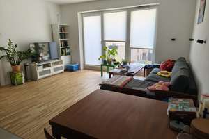 Zuhause mit 2 Zimmern und Balkon in Hamburg Ottensen