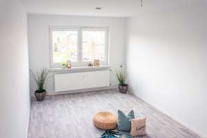 Modernisierte 3-Raum-Wohnung am Johanniskarree – Theresenstr. 1a, 9111 Zentrum, Chemnitz – Vorschaubild 2