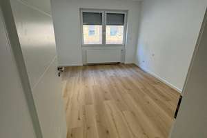 Erstbezug nach Sanierung 3 Zimmer mit  Einbauküche Terrasse WG- geeignet – Die vollständige Adresse der Immobilie erhältst du vom Anbieter., 76135 Weststadt, Karlsruhe – Vorschaubild 7