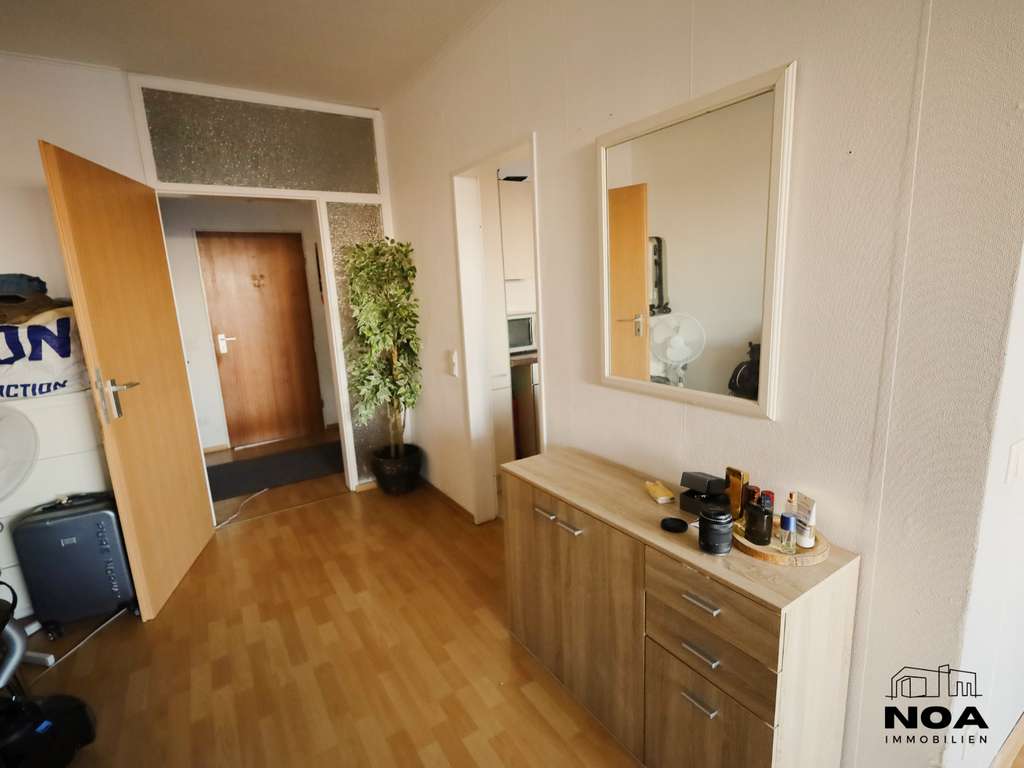 Immobilie in Voerde (Niederrhein) - Sonnendurchflutete 1-Zimmer Wohnung mit Balkon zentral in Voerde für Singles oder als Kapitalanlage - Bild 4