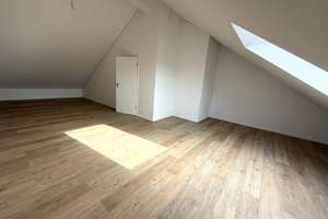 Baden-Baden: Erstbezug - Fertiggestelltes Reihenhaus mit Garten, Terrasse und Stellplatz – Pfarrstraße 16b, 76532 Sandweier, Baden-Baden – Vorschaubild 14