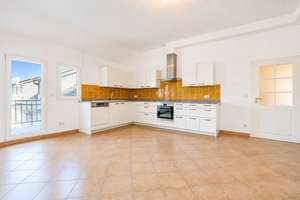 Elegante Altbau-Maisonette mit außergewöhnlichem Flair – Die vollständige Adresse der Immobilie erhältst du vom Anbieter., 60325 Westend-Süd, Frankfurt am Main – Vorschaubild 10