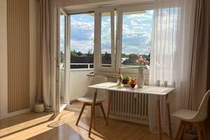Erstbezug nach Renovierung: Möblierte 1-Zimmer-Wohnung mit Westbalkon – Linus-Funke-Weg 22, 80995 Lerchenau-West, München – Vorschaubild 4