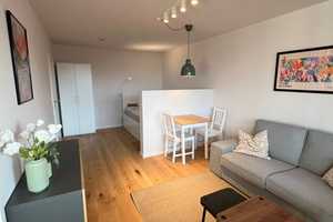 Neu sanierte möblierte 1-Zimmer-Wohnung mit Stellplatz in München Laim – Hauzenberger Straße 20, 80687 München – Vorschaubild 2