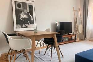 Wunderschön möblierte, frisch sanierte Wohnung in Schöneberg mit Sonnenbalkon & EBK – Traegerstr. 8, 12159 Schöneberg, Berlin – Vorschaubild 6