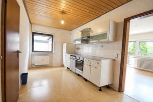 Exklusives 3-Familienhaus mit Garten, Balkon & vielseitigen Nutzungsmöglichkeiten – Die vollständige Adresse der Immobilie erhältst du vom Anbieter., 68799 Reilingen – Vorschaubild 5