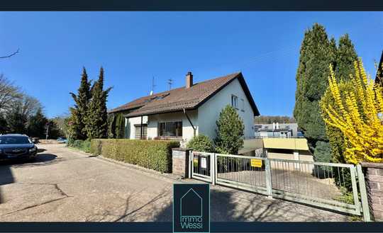 Ruhig gelegenes 3-Familienhaus am Ende einer Sackgasse in Grünwettersbach