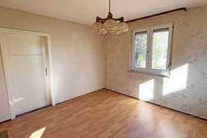 Großes Grundstück mit Wohnhaus im Ortskern von Linkenheim * Nähe ÖPNV – Ebertstr. 12, 76351 Linkenheim-Hochstetten – Vorschaubild 10