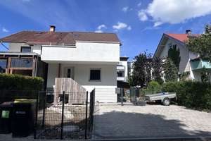 Sofort verfügbar - Doppelhaushälfte nahe zur Wangener Altstadt – Holbeinweg 3, 88239 Wangen im Allgäu – Vorschaubild 1