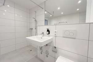 Moderne 2-Zimmer-Wohnung mit Terrasse und offener Wohnküche – Düsseldorfer Landstraße  76B, 47249 Buchholz, Duisburg – Vorschaubild 7