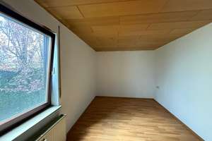 Helle 2-Zimmer-Wohnung mit großem Balkon und sofortiger Bezugsmöglichkeit – Die vollständige Adresse der Immobilie erhältst du vom Anbieter., 70439 Stammheim-Süd, Stuttgart – Vorschaubild 13