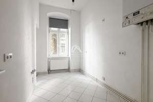 RUHIGE ERDGESCHOSSWOHNUNG FUßLÄUFIG VOM KUDAMM | PROVISIONSFREI – Uhlandstr. 184, 10623 Charlottenburg, Berlin – Vorschaubild 4